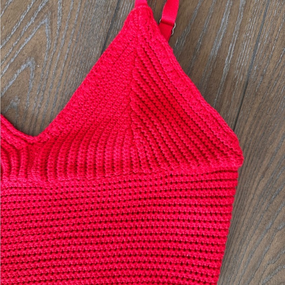 NWOT Hollister Bright Red Knit Top - Picture 11 of 11